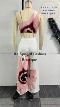 Load image into Gallery viewer, Women’s Two-Piece Floral Crop Top Wide Leg Pants Set
