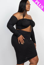 Load image into Gallery viewer, Plus Size Off Shoulder Crunch Crop Top Skirt Set
