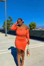 Load image into Gallery viewer, Plus Size Off Shoulder Crunch Crop Top Skirt Set
